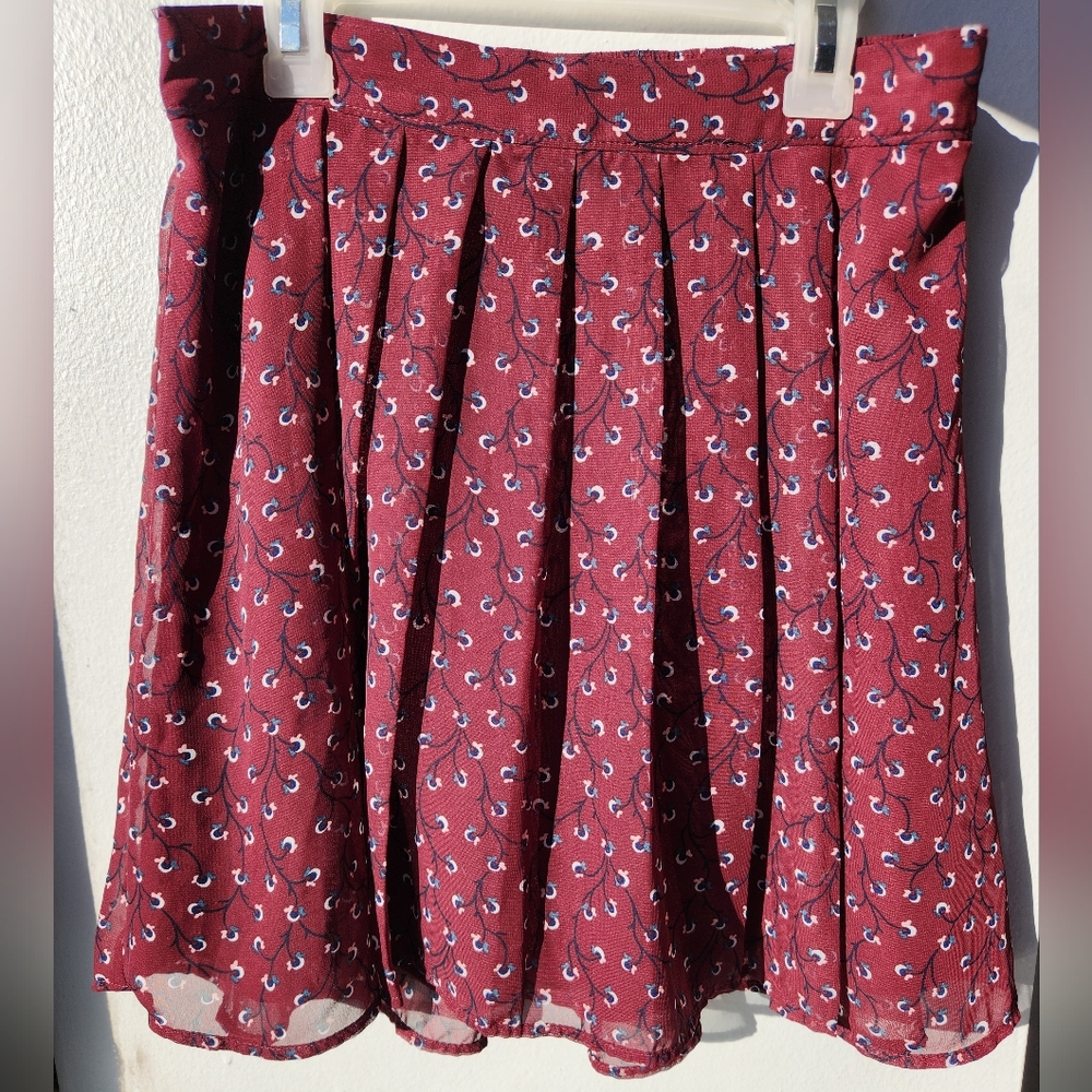 Old Navy floral skirt size XS petite